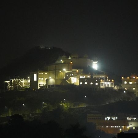 Shri Daulat Villas Udaipur Luaran gambar