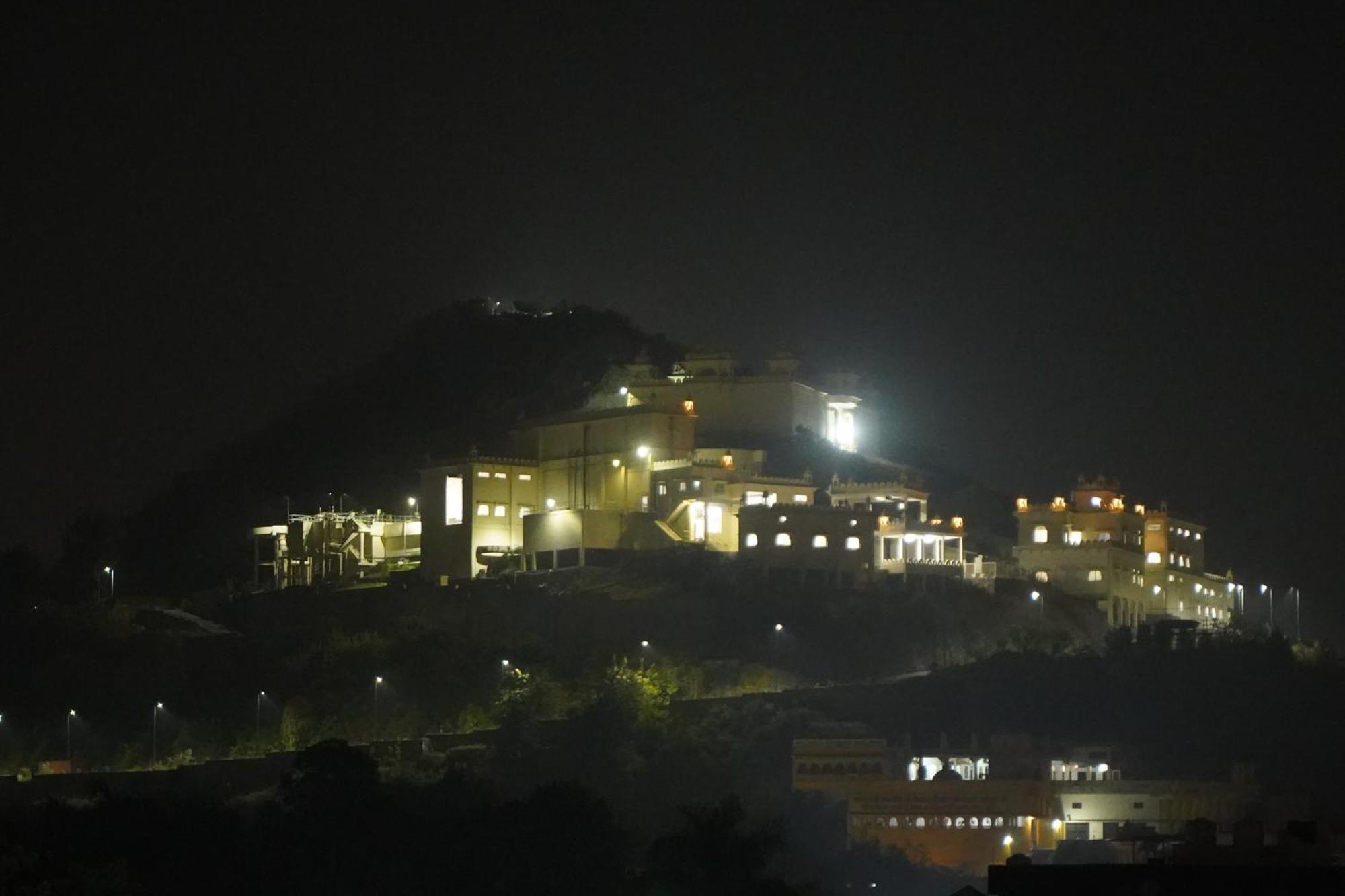 Shri Daulat Villas Udaipur Luaran gambar